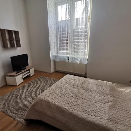 Central City Apartment Wina Bagian luar foto