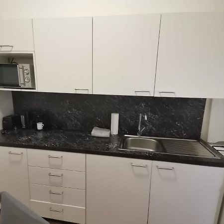 Central City Apartment Wina Bagian luar foto