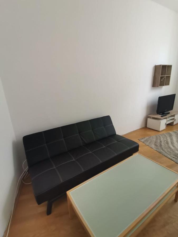 Central City Apartment Wina Bagian luar foto