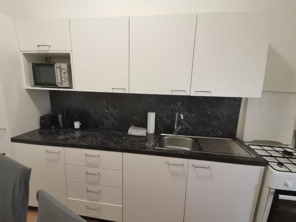 Central City Apartment Wina Bagian luar foto